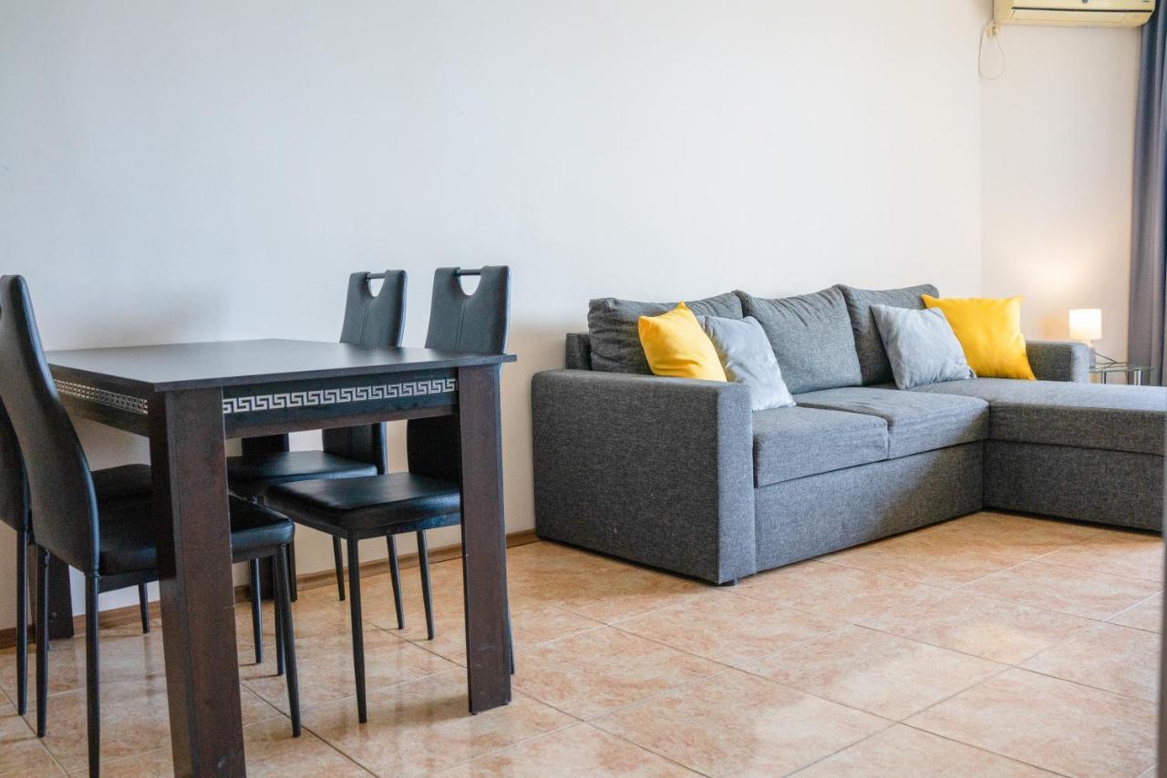 Apartamento Apartament Midia Aheloy Exterior foto
